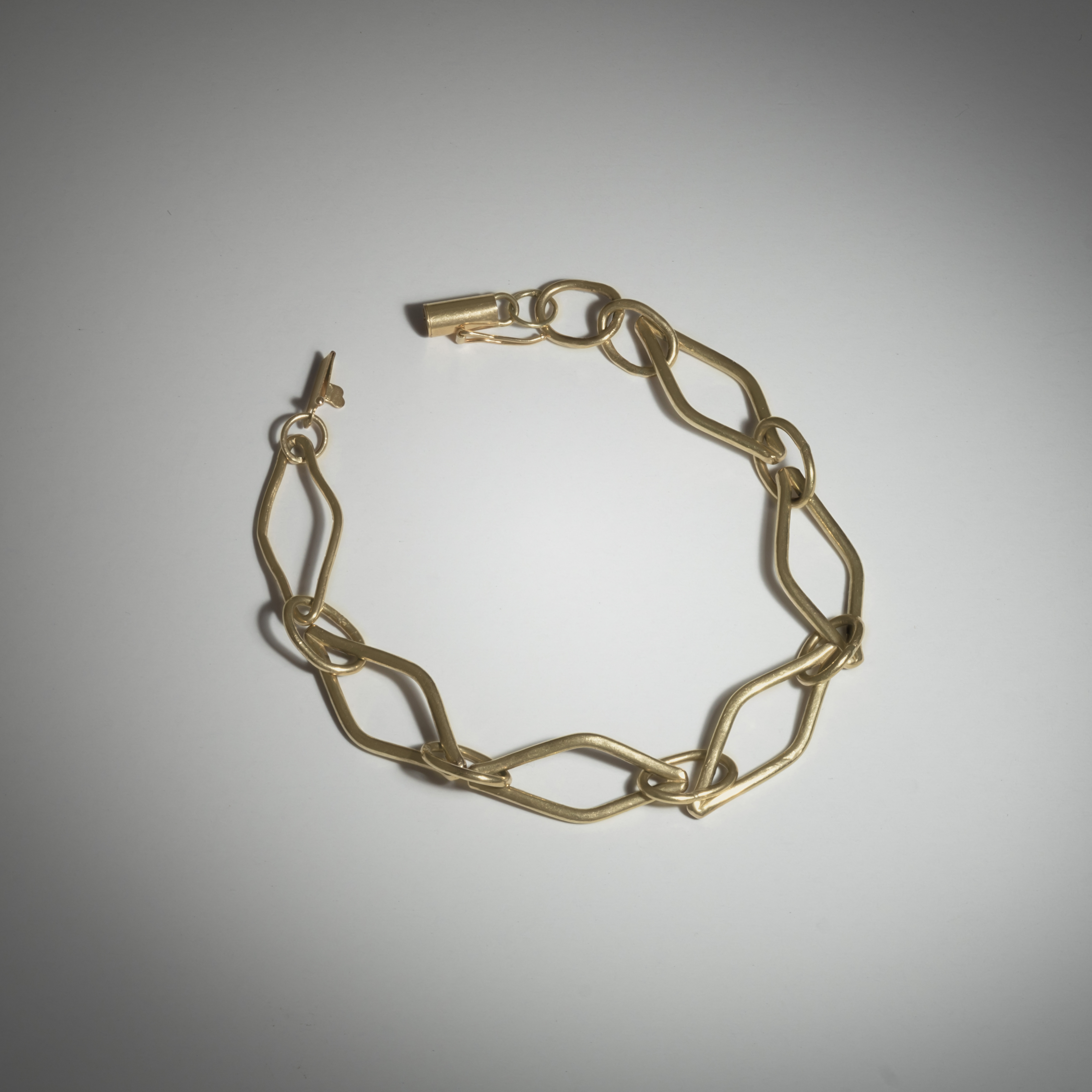 Agave link 18k yellow gold bracelet
